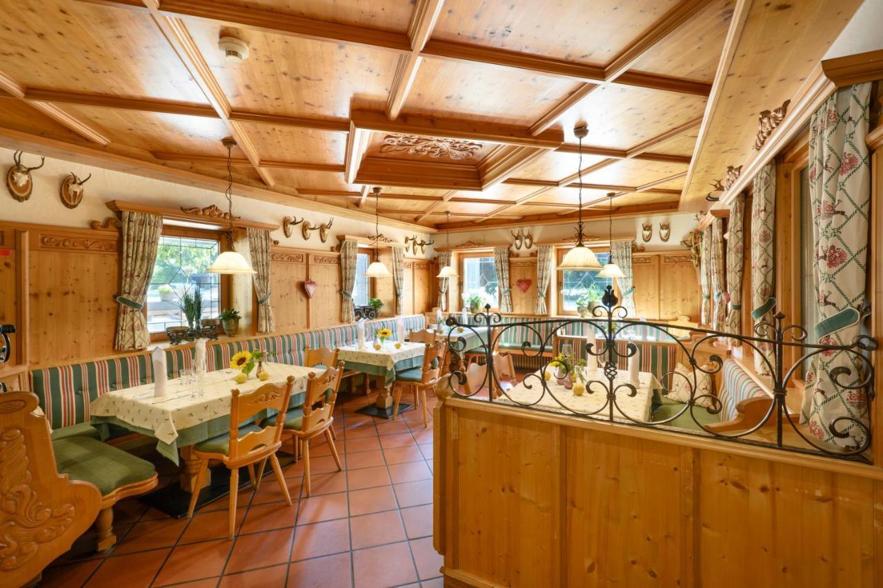 Hotel Wirtshaus Sattlerwirt Ebbs Esterno foto