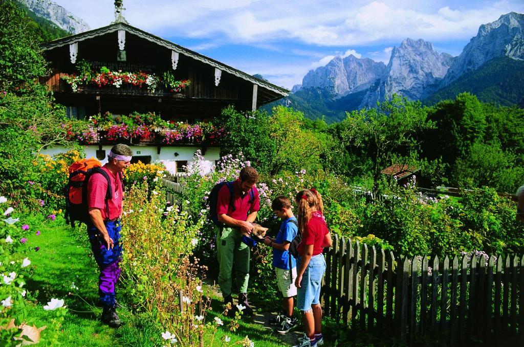 Hotel Wirtshaus Sattlerwirt Ebbs Esterno foto