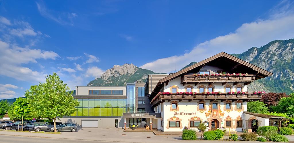 Hotel Wirtshaus Sattlerwirt Ebbs Esterno foto